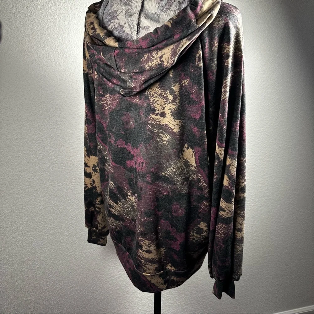 White Birch Tie‎ Dye Hooded Pullover Sweatshirt Size M